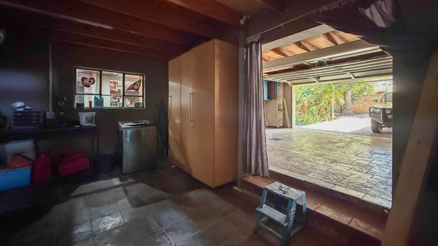 4 Bedroom Property for Sale in Melodie North West